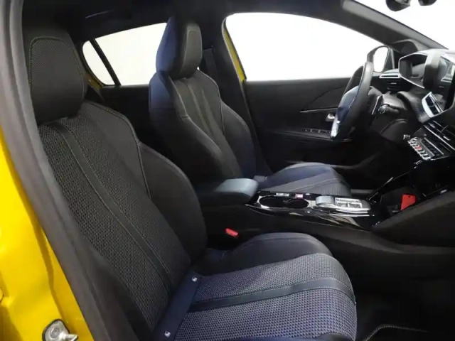 Peugeot 208 1.2 puretech 130ch s&amp;s gt eat8 — photo 13