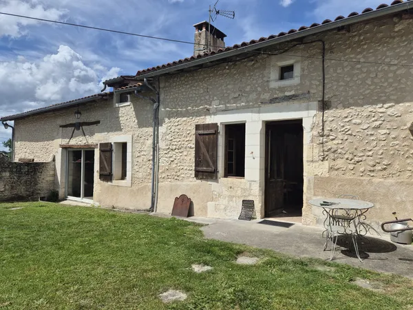 Dordogne, Périgueux, Montagrier, Tocane. Maison pierre 157m2 - 4 chambres - calme et vue - Piscine