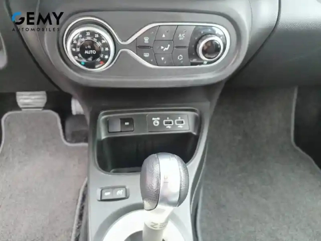 Renault Twingo iii achat intégral - 21 — photo 29