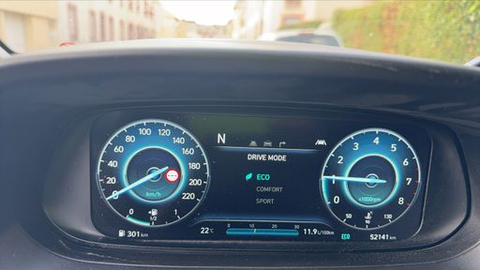 Hyundai Bayon 1.0 T-GDi MHEV 100 - Creative – 2022 – 52200 km – Hybride essence – Boîte Manuelle
