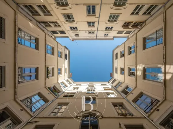 LYON 2 - AINAY- Appartement de 230,80 m² - 5 chambres - balcons - Garage
