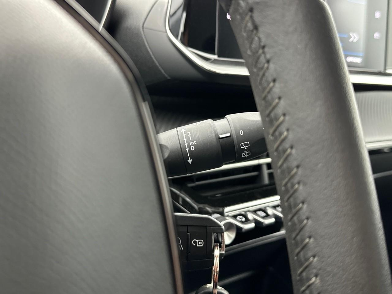 Peugeot 208 puretech 75 s&s bvm5 premium — photo 20
