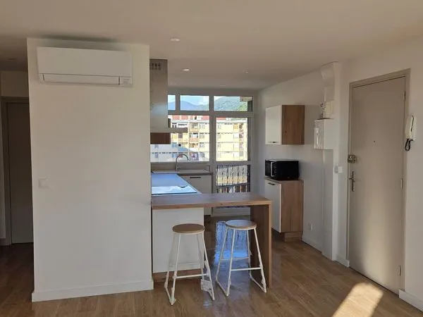 Appartement T3 rénové à neuf