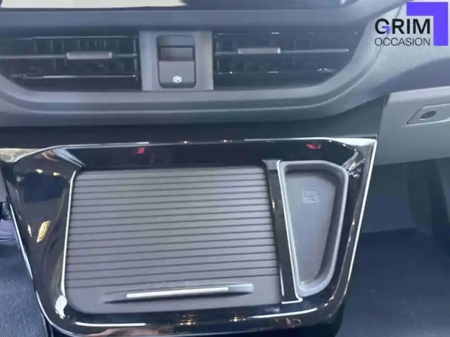 Ford Transit custom fourgon 320 l2h1 2.0 ecoblue 170 ch bva8 — photo 10