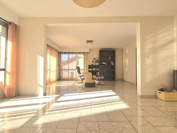 Appartement 4 pièces 104 m²