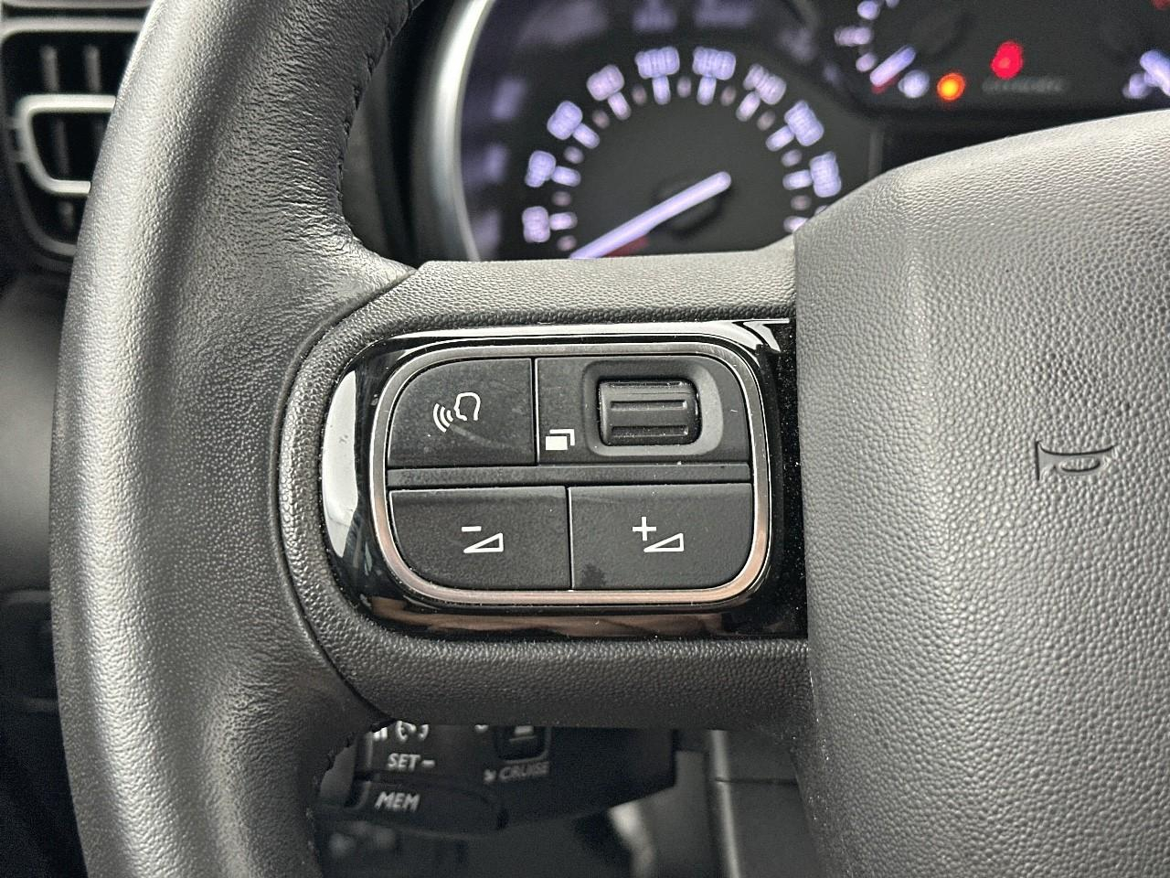 Citroën C3 Aircross puretech 130 s&s eat6 shine pack — photo 20