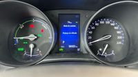 Toyota C-Hr 122h Collection 2WD E-CVT RC18 — photo 10
