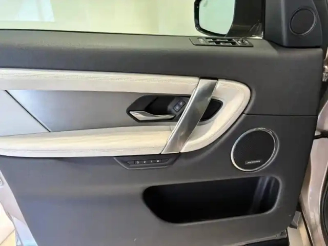 Land Rover Discovery Sport p200 flex fuel r-dynamic se awd bva — photo 12