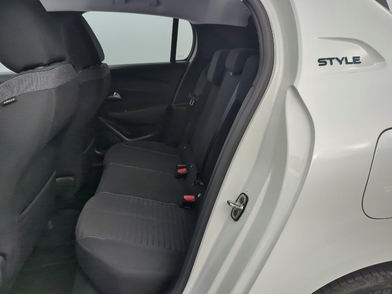 Peugeot 208 puretech 100 s&s bvm6 style — photo 10