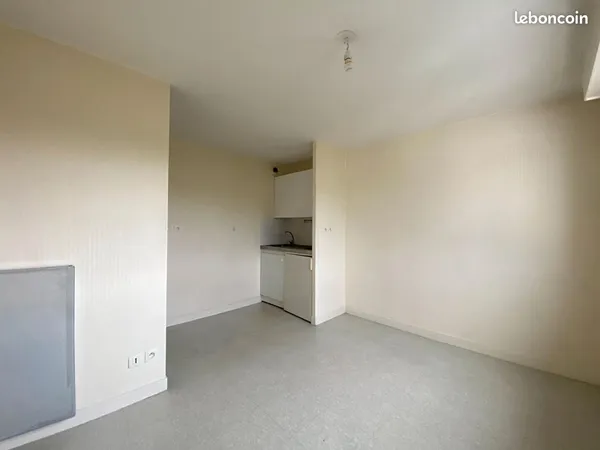 Studio 1 pièce 18 m²