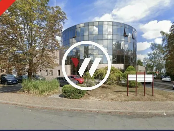 Local bureaux 1 167 m²