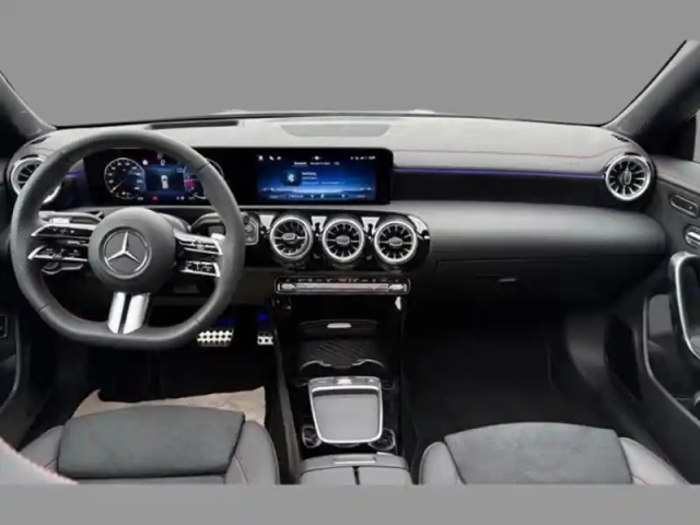 Mercedes Cla 200 d shooting brake amg l — photo 11