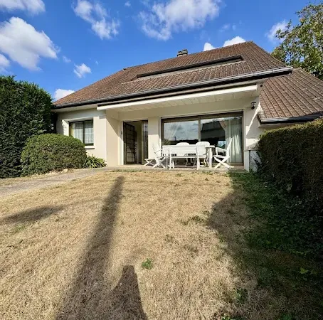 Maison 7 pièces 145 m²