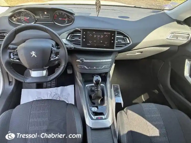Peugeot 308 puretech 110ch s&amp;s bvm6 allure — photo 15