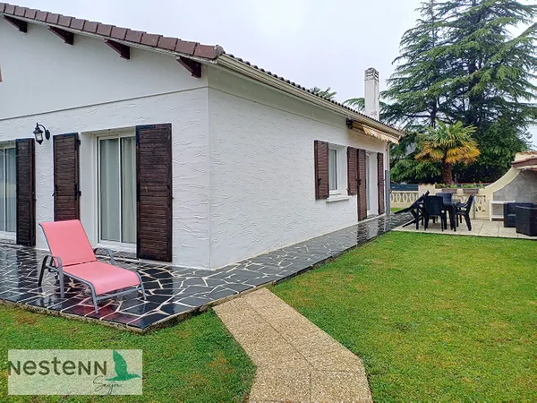 Maison à vendre à Saujon - 3 pièces, 2 chambres, bon état