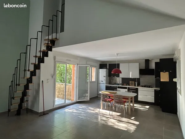 [À LOUER - Appartement 3 pièces, 82 m² - Volmerange-les-Mines]