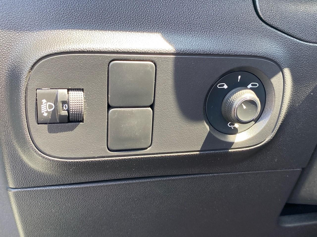 Citroën C3 1.5 bluehdi 100ch s&s feel business e6.d — photo 21