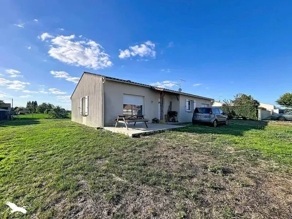 Maison de plain-pied 4 pièces 97 m²