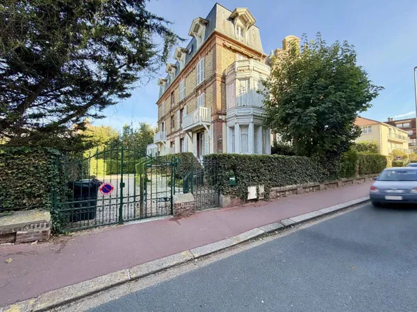 Studio 1 pièce 21 m²