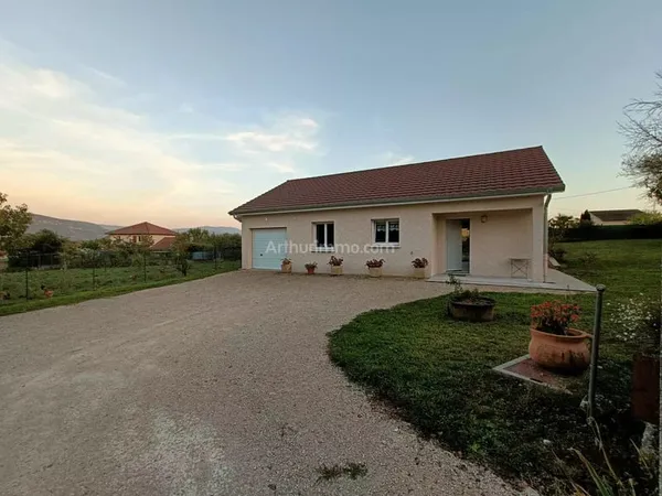 MAISON MEUBLEE - A LOUER - BOUVESSE-QUIRIEU