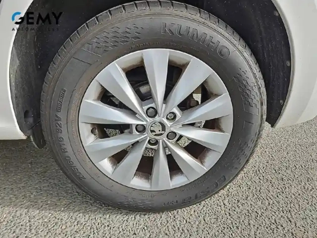 Skoda Kamiq 1.0 tsi evo 110 ch bvm6 — photo 11