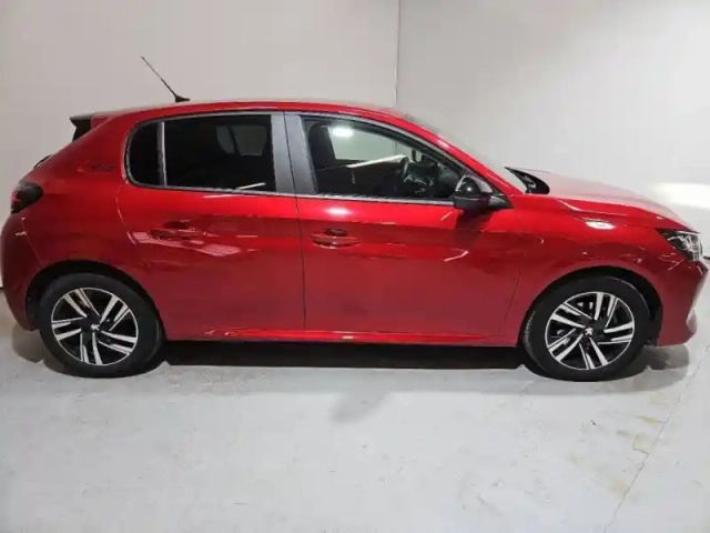 Peugeot 208 1.2 puretech 100ch s&amp;s active pack — photo 4