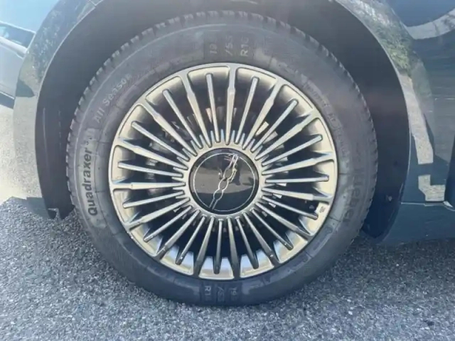 Fiat 500 e 118ch icône — photo 11