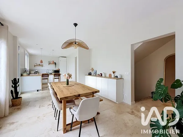 Maison 6 pièces 140 m²