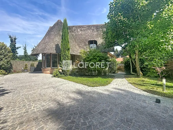 Maison 5 pièces 176 m²