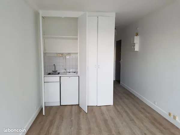 Studio 23 m² La Défense