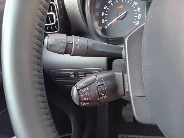 Citroën C3 Aircross puretech 110 s&amp;s bvm6 — photo 17