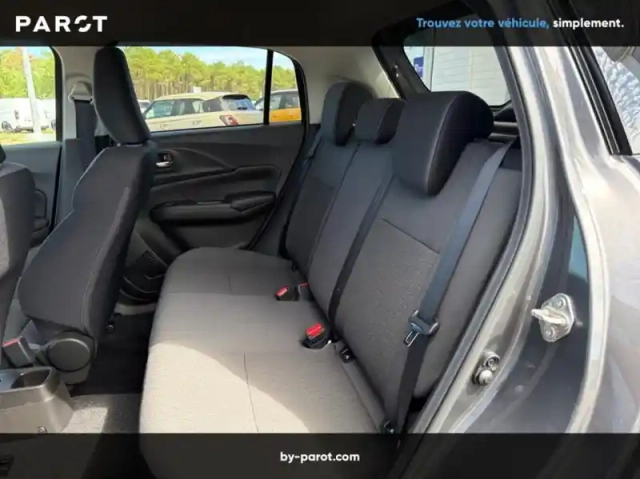Suzuki Swift nouveau 1.2 dualjet hybrid avantage — photo 9