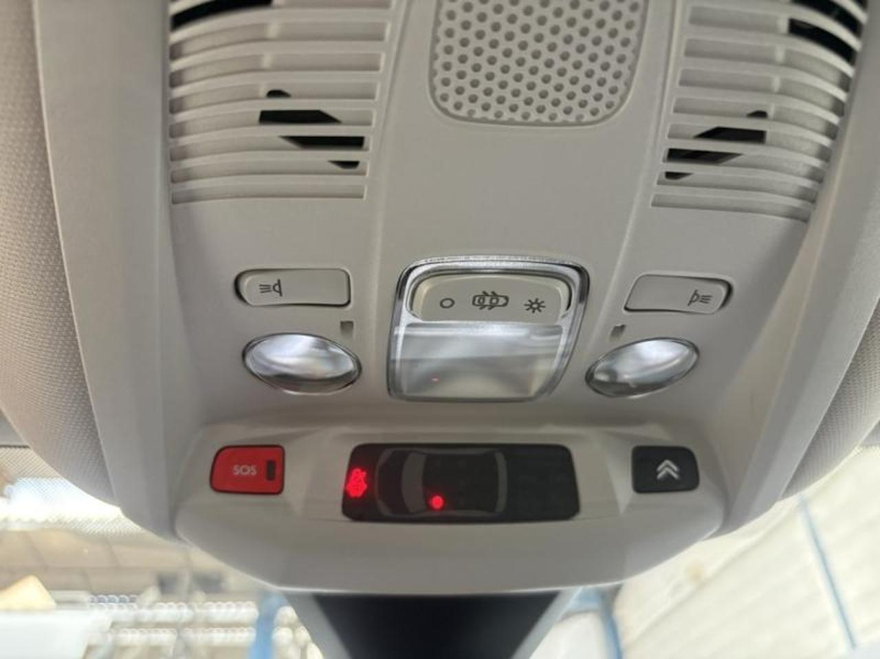 Citroën C5 Aircross bluehdi 130ch s&s shine eat8 e6.d — photo 20