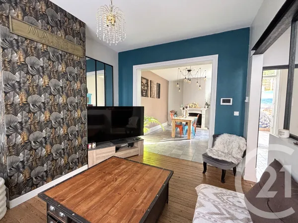 Maison 8 pièces 147 m²