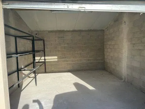 Parking 21 m²