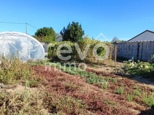 Terrain à bâtir Vente Saint-Philbert-de-Grand-Lieu  280m² 87000€