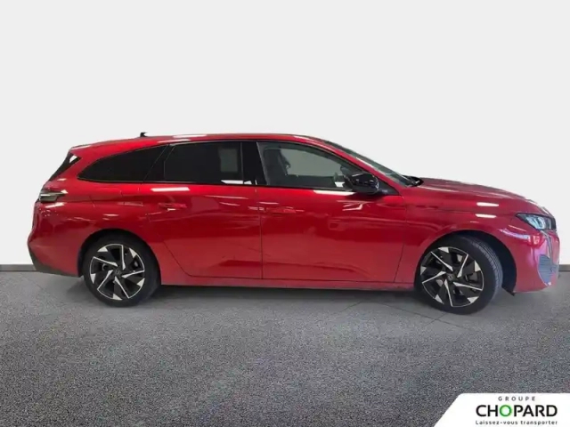 Peugeot 308 sw phev 180 e-eat8 — photo 4