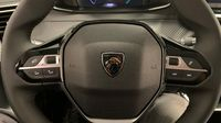 Peugeot 208 1.2 Hybrid 110ch Allure e-DCS6 — photo 25