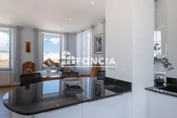 Appartement 3 pièces 72 m²
