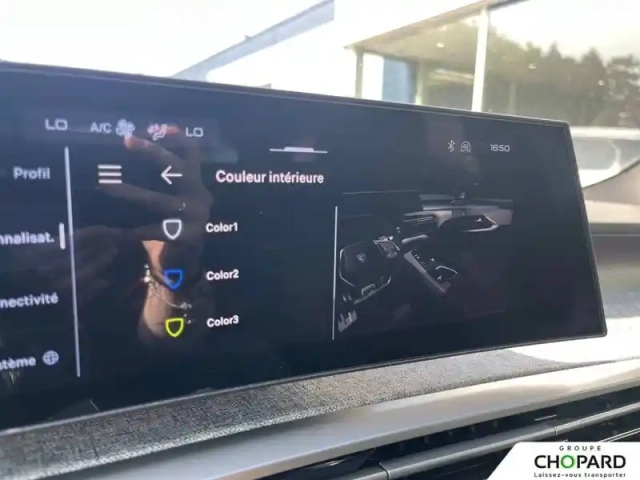 Peugeot 5008 hybrid 145 ch e-dcs6 — photo 31