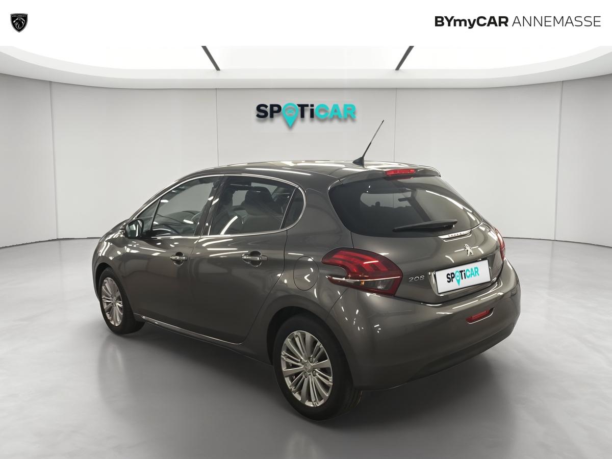 Peugeot 208 PureTech 110ch S&amp;S EAT6 — photo 3
