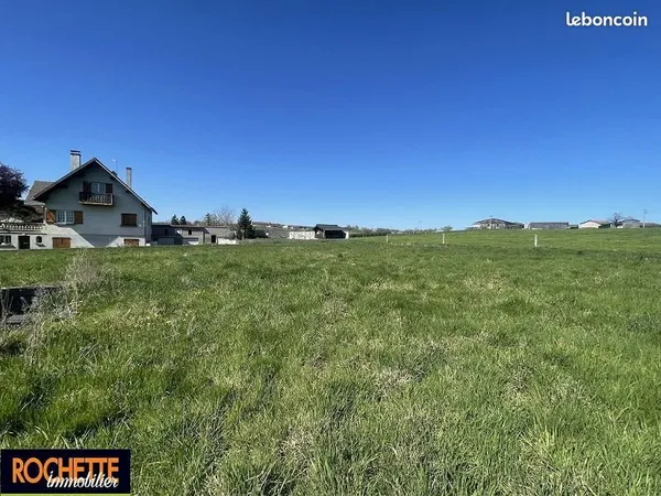 Terrain 1 184 m² Saint Jodard