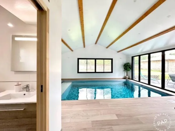 Maison 6 pièces 212 m²