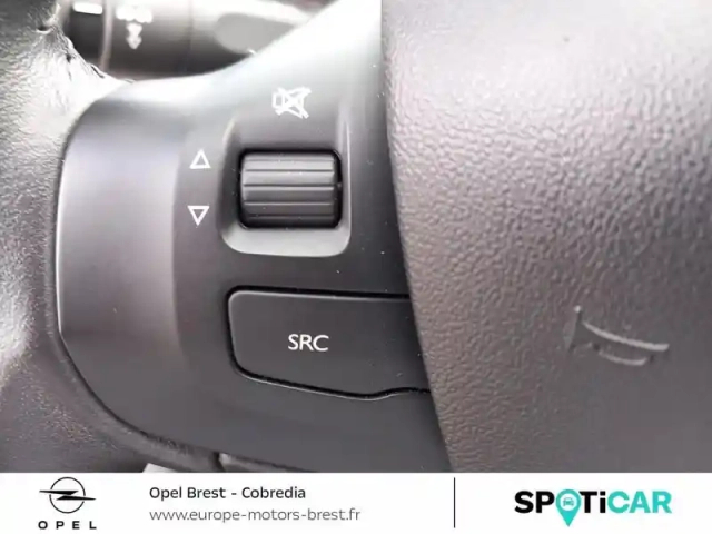 Peugeot 208 1.2 puretech 82ch style — photo 10