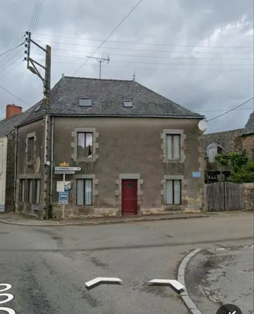 Maison et dépendance