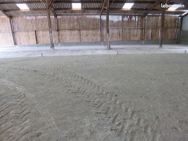 Stationnement Location Guignen   25€