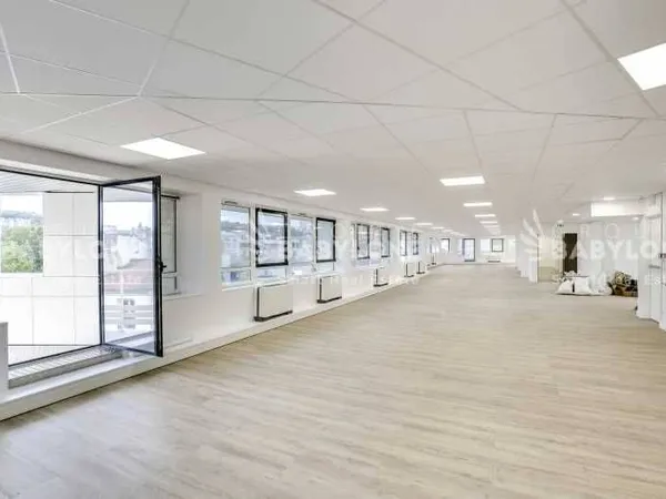 Bureaux 1482 m²