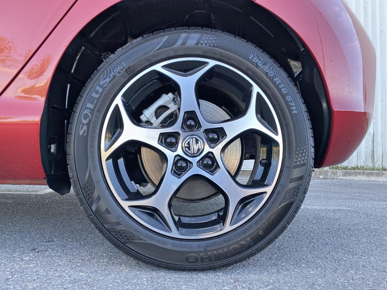 Mg Mg3 1.5 hybrid+ 195ch comfort — photo 11