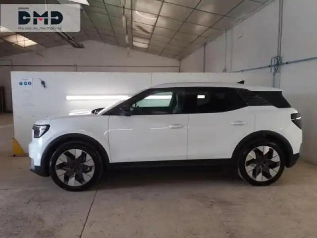 Ford Explorer 286ch extended range 77kwh pack premium rwd — photo 3