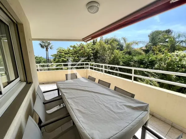 LOCATION VIDE 3 PIECES 75m2 - ANTIBES ILETTE - VUE MER-GARAGE